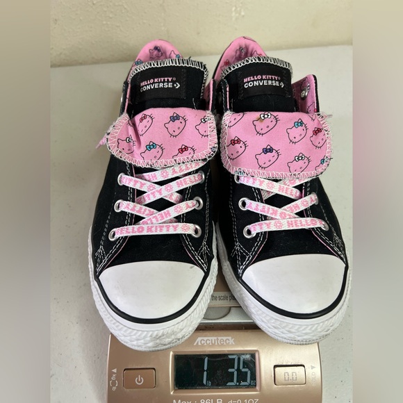 Converse Hello Kitty Chuck Taylor All Star Madison Ox Black Prism women’s 9